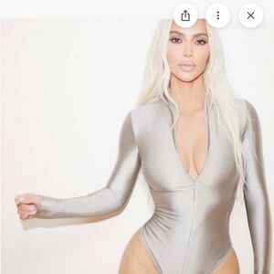 Skims Silver/Pewter Long Sleeve Bodysuit - Small